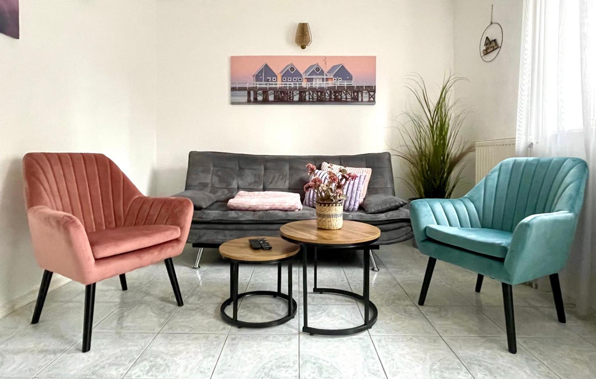 Barat Vendeghaz - Cosy Guesthouse - Teljes Haz Privat Udvarral - 4 Szoba, 2 Fuerdo سيغيد المظهر الخارجي الصورة